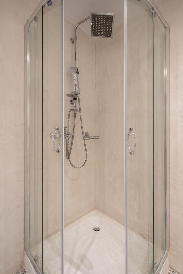 Exclusive Apartment In The Heart Of Athènes Extérieur photo